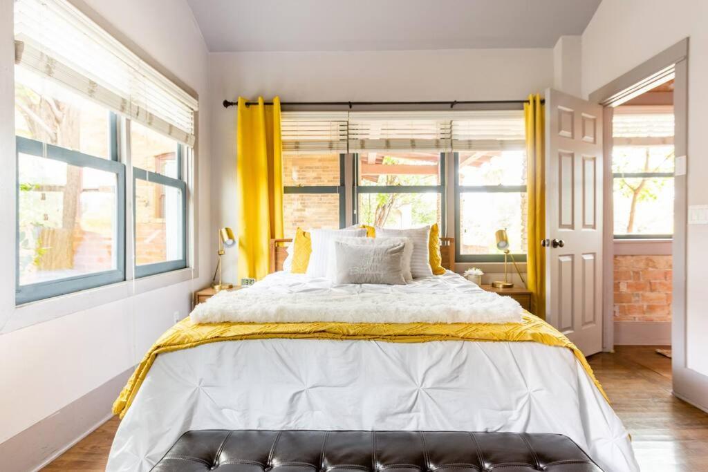 2Br Home W Parking Downtown Charm In Full Bloom! Tucson Exterior photo